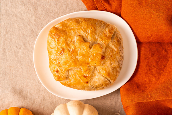 Fig & Almond Baked Brie