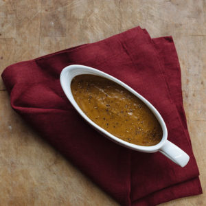 Black Pepper & Sage Gravy – Pint