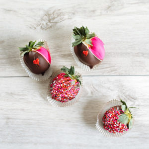 Chocolate-Dipped Strawberry Platter