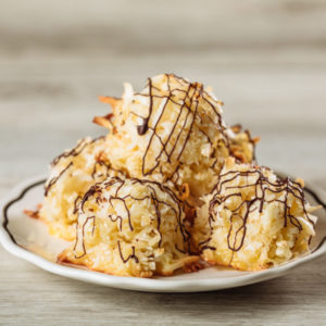 Traditional Coconut Macaroons 5-Pack