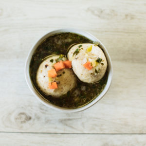 Traditional Matzo Ball Soup – Pint